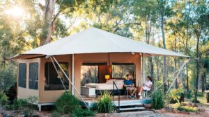 Wallaroo Outback Retreat deluxe glamping tent